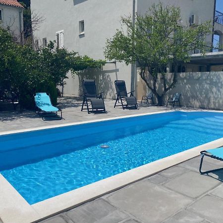 Villa Terra Fontana ツァヴタット エクステリア 写真